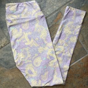 NWOT LuLaRoe Floral & Paisley Leggings